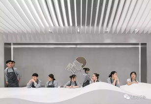 现代化茶饮空间设计案例分析 设计服务如何打造沉浸式消费体验